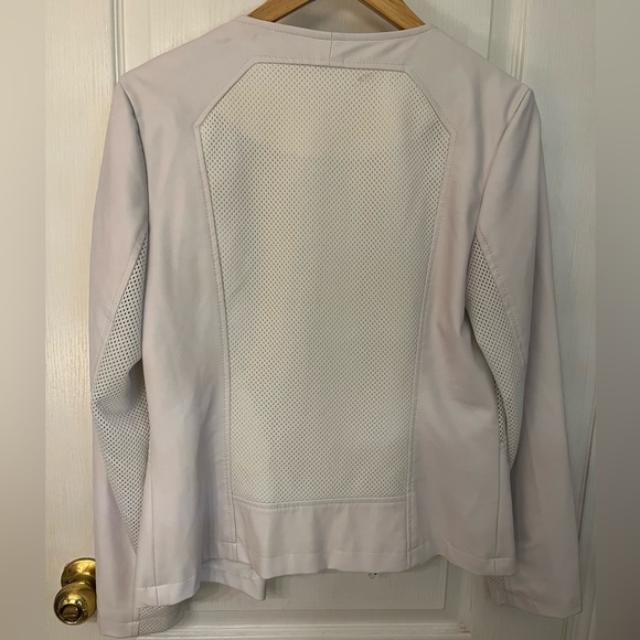 White Jacket - Picture 2 of 4